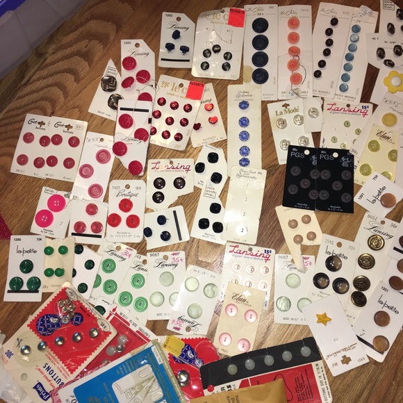 buttons Other - Vintage lot of buttons button covers
